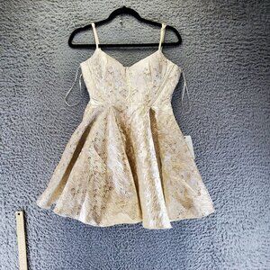 Klesis Dress Womens Small Cream & Gold Metallic Floral Fit & Flare *NWT*